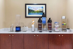 Comfort Suites Greensboro-High Point