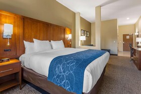 Comfort Suites Greensboro-High Point