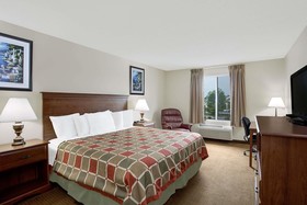 Days Inn by Wyndham Greensboro NC