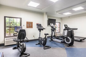 Four Points by Sheraton Greensboro Airport