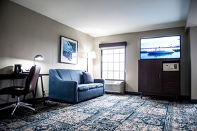 Four Points by Sheraton Greensboro Airport