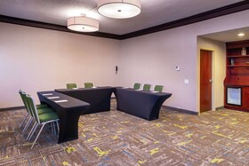 Hampton Inn Greensboro Airport
