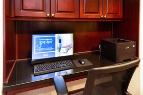 Hampton Inn Greensboro Airport