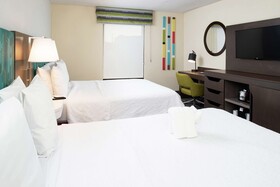 Hampton Inn Greensboro Airport