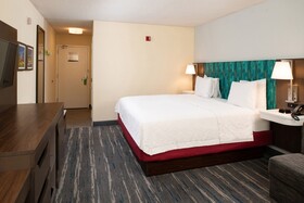 Hampton Inn Greensboro Airport