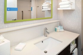 Hampton Inn Greensboro Airport