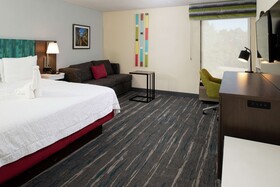 Hampton Inn Greensboro Airport