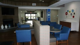Holiday Inn Express Hotel & Suites Greensboro - East