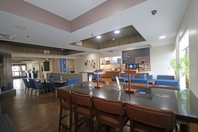 Holiday Inn Express Hotel & Suites Greensboro - East