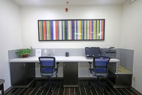Holiday Inn Express Hotel & Suites Greensboro - East