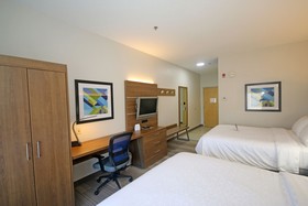 Holiday Inn Express Hotel & Suites Greensboro - East