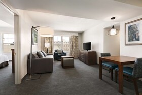 Homewood Suites by Hilton Greensboro