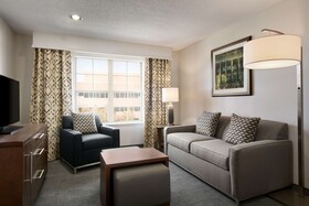 Homewood Suites by Hilton Greensboro