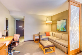 Hyatt Place Greensboro / Downtown