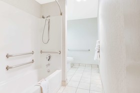 Microtel Inn & Suites by Wyndham Greensboro