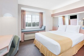 Microtel Inn & Suites by Wyndham Greensboro