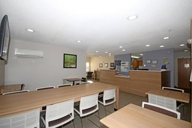 Microtel Inn & Suites by Wyndham Greensboro