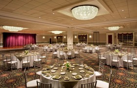 Sheraton Greensboro at Four Seasons
