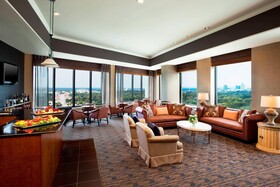 Sheraton Greensboro at Four Seasons