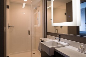 SpringHill Suites by Marriott Greensboro Airport