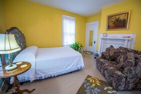 The Dailey Renewal Retreat Bed & Breakfast