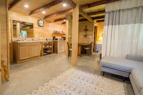 The Dailey Renewal Retreat Bed & Breakfast