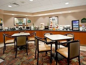 Spark by Hilton Greensboro