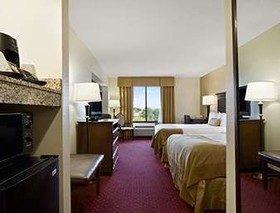 Spark by Hilton Greensboro