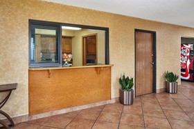 Super 8 by Wyndham Greenville