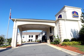 Days Inn by Wyndham Burlington East