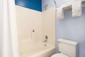 Baymont by Wyndham Henderson Oxford
