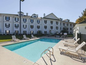 Baymont by Wyndham Henderson Oxford