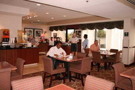 Hampton Inn Henderson I 85