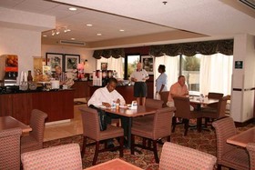 Hampton Inn Henderson I 85