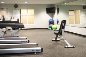 Holiday Inn Express Hickory - Hickory Mart