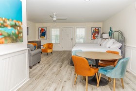 Saltwater Suites