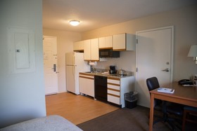 Candlewood Suites Huntersville-Lake Norman