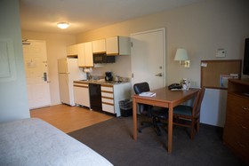 Candlewood Suites Huntersville-Lake Norman