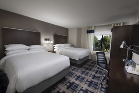 Four Points by Sheraton Charlotte Lake Norman