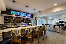 Four Points by Sheraton Charlotte Lake Norman