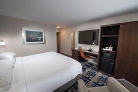 Four Points by Sheraton Charlotte Lake Norman