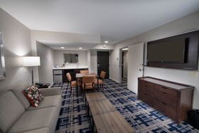 Four Points by Sheraton Charlotte Lake Norman
