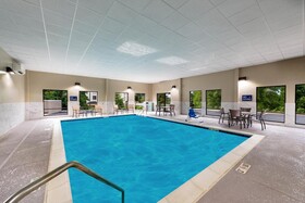 Four Points by Sheraton Charlotte Lake Norman