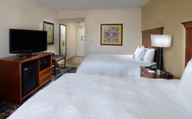 Hampton Inn & Suites Huntersville