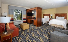 Hampton Inn & Suites Huntersville