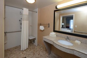 Hampton Inn & Suites Huntersville