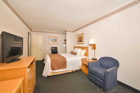 Days Inn by Wyndham West Jefferson