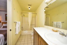 Days Inn by Wyndham West Jefferson