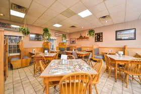 Days Inn by Wyndham West Jefferson