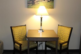 Best Western Plus Yadkin Valley Inn & Suites